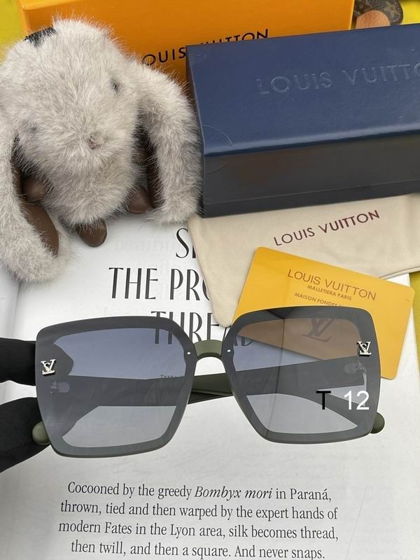 LV Sunglasses 345